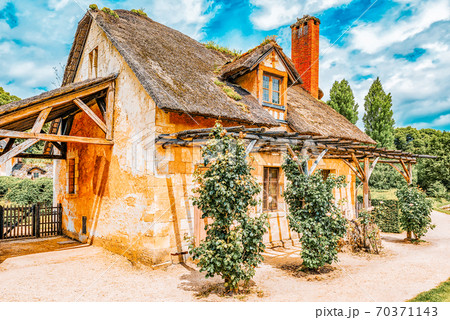 VERSAILLES, FRANCE- JULY 02, 2016 VERSAILLES, FRANCE- JULY 02, 2016 70371143