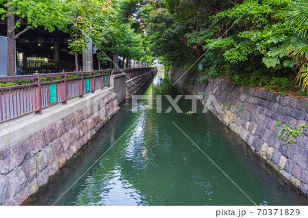 東京庭園巡り、中央区汐留　浜離宮恩賜公園　都立文化財庭園 70371829