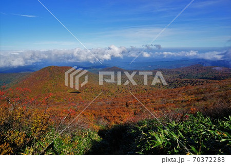 船形山からの前船形山の紅葉 船形山からの前船形山の紅葉 70372283