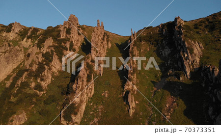 Sharp ledges on the mountains. Sharp ledges on the mountains. 70373351