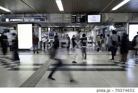 札幌駅の西改札口 札幌駅の西改札口 70374652