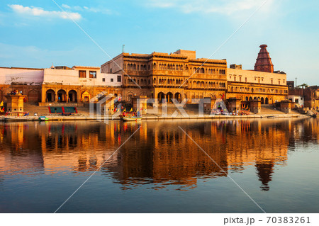 Keshi Ghat Krishna Temple, Vrindavan Keshi Ghat Krishna Temple, Vrindavan 70383261