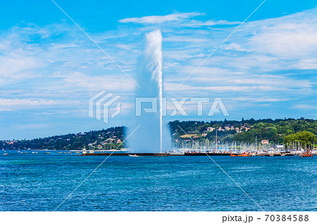 Water jet fountain in Geneva 70384588