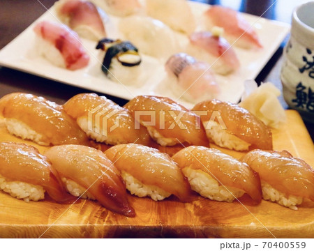 伊豆大島・べっこう寿司（ヨコ位置） 70400559