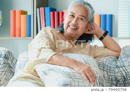 Portrait asian senoir woman smiling with happy 70400706