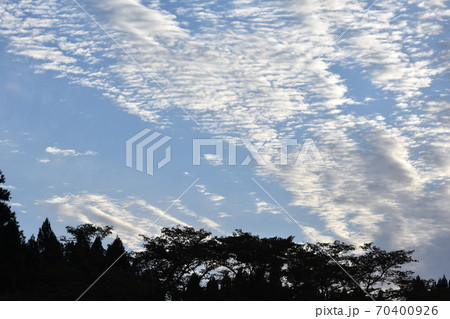 空 空 70400926