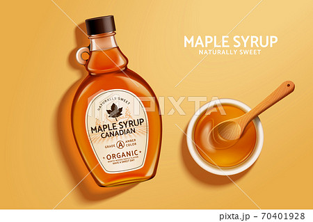 Top view of maple syrup bottle 70401928