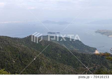 広島県　秋　安芸の宮島　弥山からの眺め 70416153
