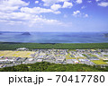 佐賀県の絶景　鏡山西展望台から見た虹の松原と唐津湾 70417780