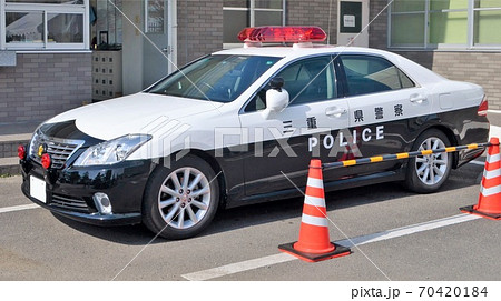 パトカー(三重県警)トヨタ・クラウン(13代目) パトカー(三重県警)トヨタ・クラウン(13代目) 70420184