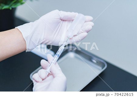 ワクチン開発 PCR検査 医療ビジネス 【コロナ禍のメディカルイメージ】 ワクチン開発 PCR検査 医療ビジネス 【コロナ禍のメディカルイメージ】 70422615