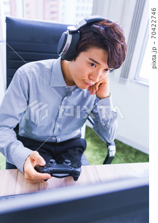 eスポーツ ゲーム オンライン ネットワーク 対戦 【コロナ禍での安全なレジャーのニューノーマル】 eスポーツ ゲーム オンライン ネットワーク 対戦 【コロナ禍での安全なレジャーのニューノーマル】 70422746