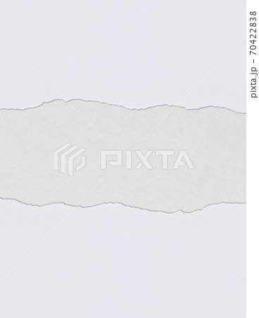 Art paper of overlapping and tearing. 70422838