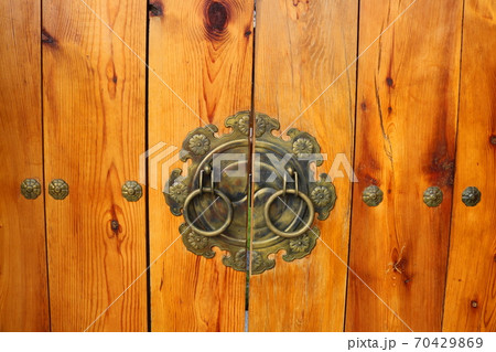 ノッカー ハンドル 取っ手 70429869