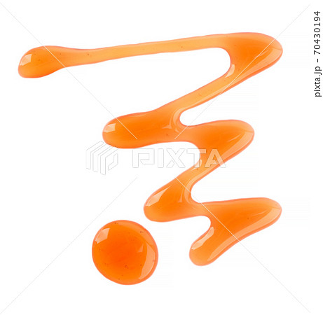 Maple syrup drizzle isolated on white background. Splashes of sweet maple syrup. Top view. 70430194