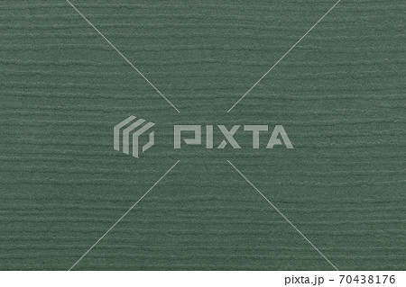 縞模様のグリーンの紙素材 70438176