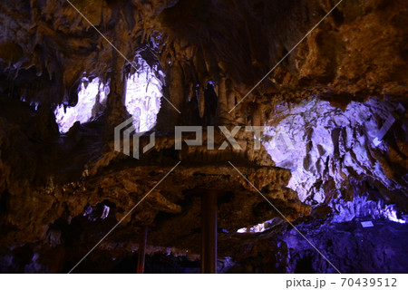 飛騨大鍾乳洞の神秘的な世界 70439512
