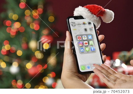 Smartphone, Christmas Smartphone, Christmas 70452073