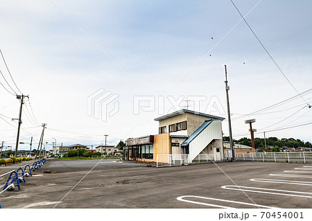 コンビニ 廃業空き店舗 コンビニ 廃業空き店舗 70454001