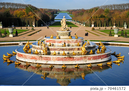ベルサイユ宮殿の噴水 ベルサイユ宮殿の噴水 70461572