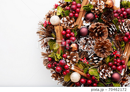 クリスマスリース 70462172