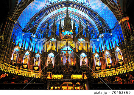 モントリオールのノートルダム聖堂の写真素材