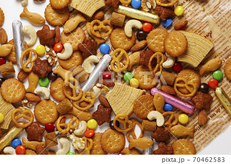 お菓子 70462583