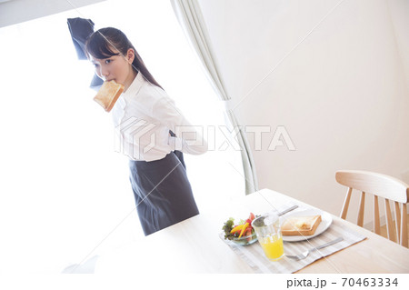 朝のOL 朝のOL 70463334