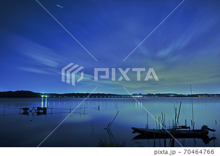 夜の涸沼01　長秒露光で雲を流した写真 70464766