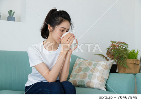 女性 女の人 女 70467848