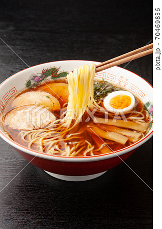 醤油ラーメン 醤油ラーメン 70469836
