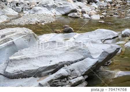 麟蹄郡 ベクダム谷 雪岳山 70474708