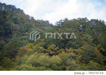 雪岳山 山 紅葉 70474719
