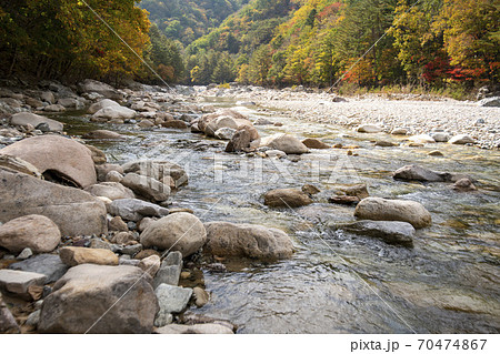 谷 ベクダム谷 風景 70474867