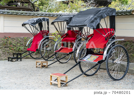 【神奈川県】鎌倉の風情ある人力車 70480201