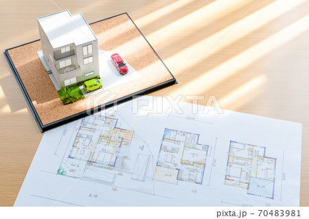 不動産　住宅設計　住宅購入　イメージ 70483981