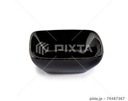 empty black bowl an isolated on white background 70487367