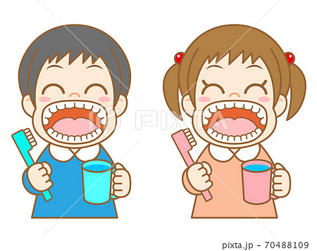 歯磨きするこども 70488109