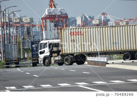 東京都大田区 中央防波堤 コンテナ運搬 東京都大田区 中央防波堤 コンテナ運搬 70489266