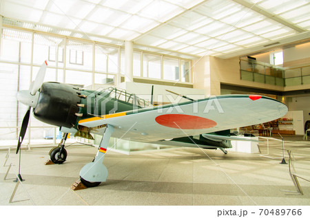 零式艦上戦闘機 ゼロ戦 靖国神社の写真素材