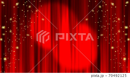 スポットライト　紙吹雪　赤いカーテン　ドレープカーテン 70492125