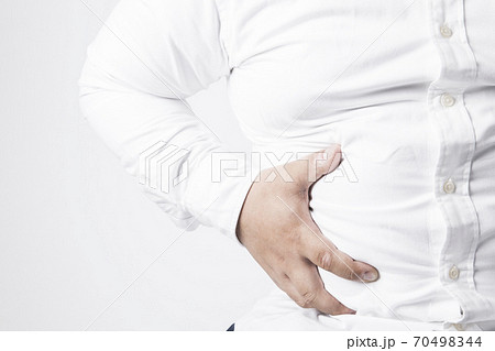 メタボの男性 メタボの男性 70498344