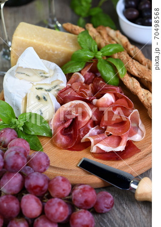 Antipasto. Wine Snack Set 70498568