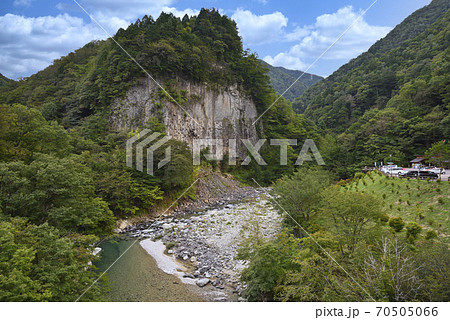 巌立　巌立公園（岐阜県下呂市） 70505066