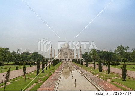 インド アグラ 世界遺産 タージ・マハル / Taj Mahal, Agra, India インド アグラ 世界遺産 タージ・マハル / Taj Mahal, Agra, India 70507742