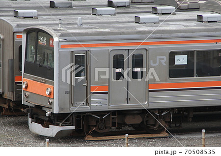 インドネシアへ旅立つ武蔵野線205系電車(2019年12月) インドネシアへ旅立つ武蔵野線205系電車(2019年12月) 70508535
