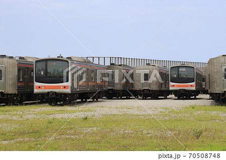 インドネシアへ旅立つ武蔵野線205系電車（2019年7月） 70508748