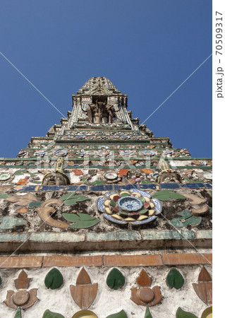 タイのワット・アルン(暁の寺) タイのワット・アルン(暁の寺) 70509317
