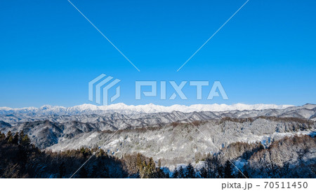 小川村・アルプス展望デッキから望む北アルプス(冬) 小川村・アルプス展望デッキから望む北アルプス(冬) 70511450
