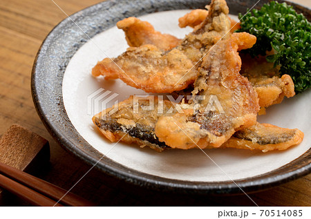 ハタハタの唐揚げ 70514085